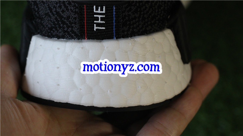 Real Boost Adidas NMD R1 Primeknit Tricolor Black